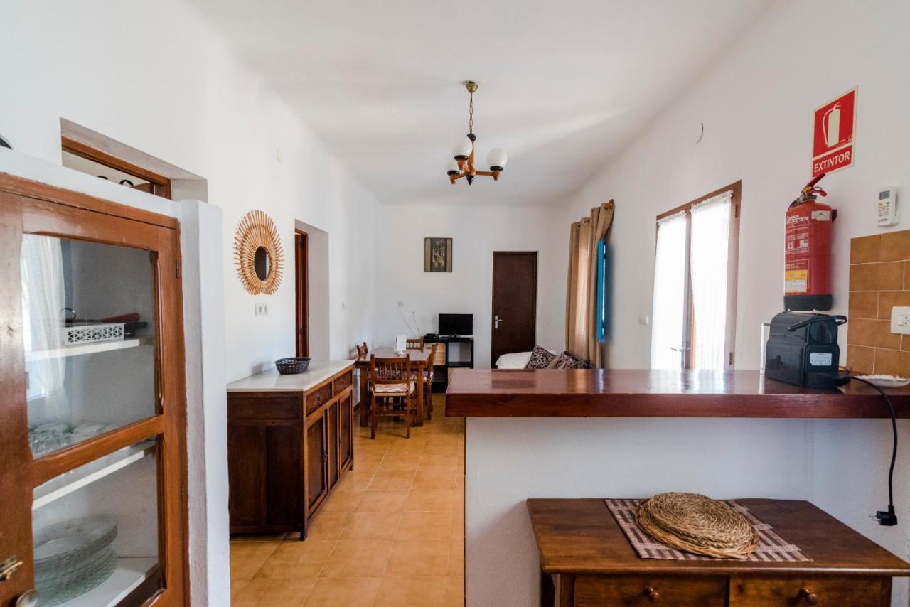 Villa Casa Vicent Campanitx Es Pujols Extérieur photo