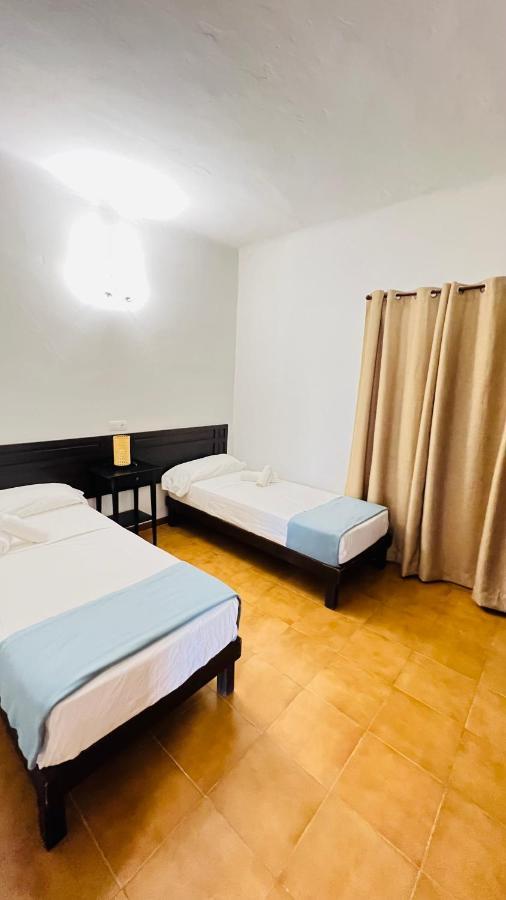 Villa Casa Vicent Campanitx Es Pujols Extérieur photo